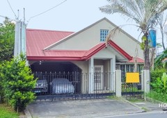 385sqm Bungalow For Sale in BF Homes, Para?aque