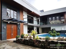 Brandnew Luxury Home with Swimming Pool For Sale in BF Homes