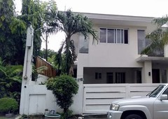 Bright, spacious modern Home in Ayala Alabang Village