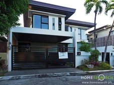 FOR SALE: Modern Contemporary Home In BF Las Pi?as