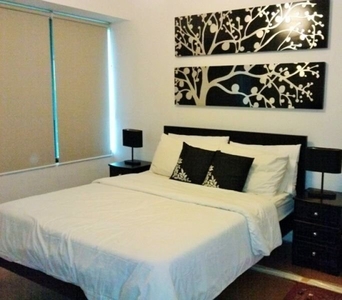 1BR Condo for RENT in One Rockwell East Makati RHI-6864