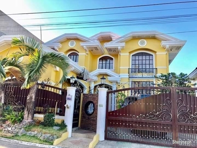 Mediterranean Style House with Pool in BF Resort Las Pinas City