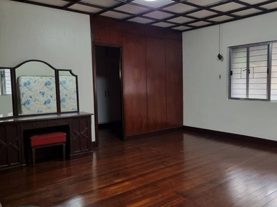 4BR House for Sale in West Avenue, Quezon City