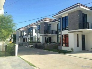 House and Lot, at Labangon, Cebu City. . .