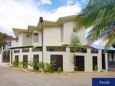 RUSH SALE: House and Lot 6 Bedrooms Corner Lot Kingsville Hills Antipolo