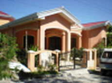 Single detached house with pool For Sale Philippines