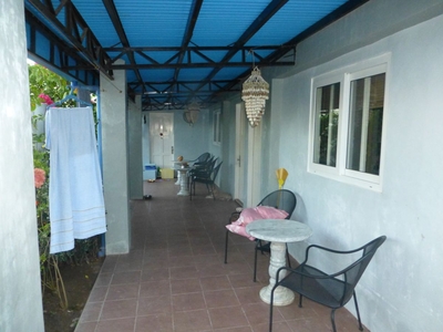 2 Bedroom house with 3 Apartments for sale at Santa Fe, Cebu