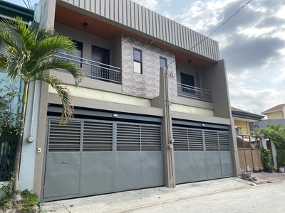 Brand New 4 Bedrooms Townhouse For Sale With Guestroom