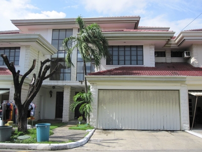 For Rent 4 Bedroom and 4 Toilet and Bath House in Marina Bayhomes, Parañaque