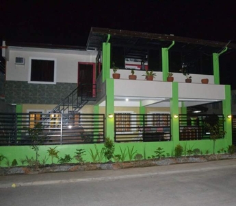 For Sale 5 Bedrooms Corner Lot House in Subdivision, Kawit, Cavite
