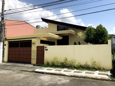 Fully Furnished WIFI INSTALLED House for Rent in Executive Heights Parañaque