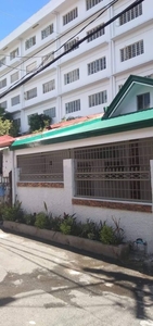 Good Sized Four Bedroom House in Pasig