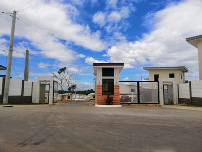 House for Rent in San Jose Del Monte Bulacan Nuvista Subdivision