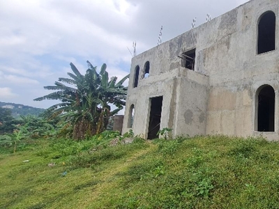 Unfinished 3 BedroomHouse For Sale in Media Once, Toledo City,
