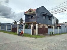 2 storey House and Lot with 5 doors apartment