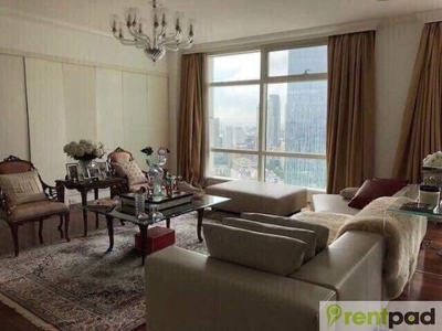 3 Bedroom Penthouse unit in One Roxas Triangle Towers Makati Ci