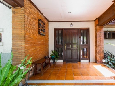 5BR House for Sale in Valle Verde 6, Pasig
