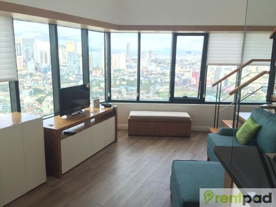One Rockwell East 1 Bedroom Loft with Awesome View for Rent