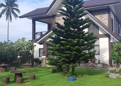Spacious vacation house for sale fully furnished in Amadeo Tagaytay