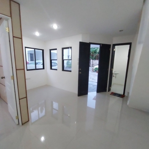For Sale: Brandnew 4-Bedroom 2storey Townhouse in Consolacion
