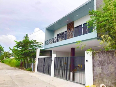 House for Sale in Talisay