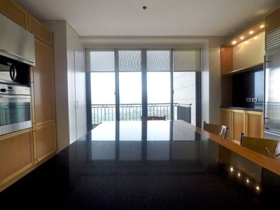For Sale: The Infinity Fort 3-BEDROOM Renovated Condo with Parking in BGC Taguig