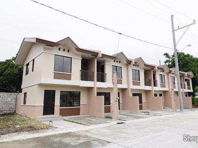 Townhouses in Laguna near Alabang District Willow Park Homes