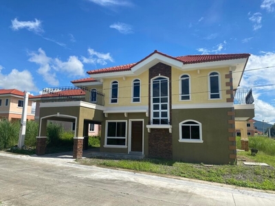 House For Sale In Antipolo Del Sur, Lipa