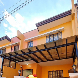 Townhouse For Sale In Bignay, Valenzuela