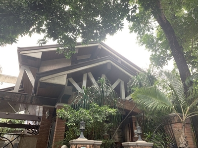Villa For Sale In Saint Ignatius, Quezon City