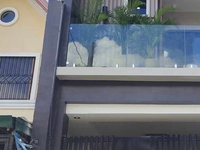 Stunning 3-Story House and Lot for Sale in Las Pinas