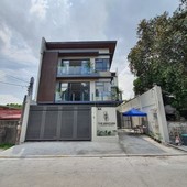 The Bedford High-End House in Mandaluyong