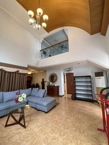 Villa For Sale In Banilad, Cebu