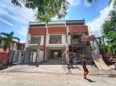 4 Bedroom Townhouse for sale in Fairview, Metro Manila