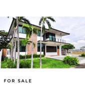 Ayala Southvale Las Pi?as House and Lot For Sale And For Rent with Jacuzzi Pool