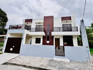 San Isidro, Paranaque, House For Sale