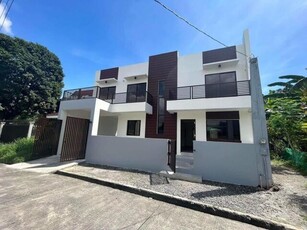 San Isidro, Paranaque, House For Sale