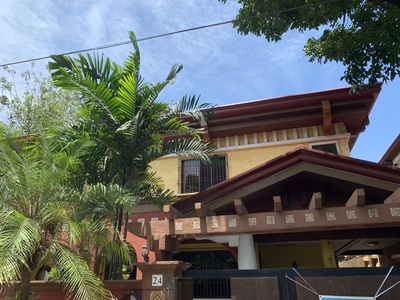 Duplex House and Lot For Rent in San Lorenzo Village, Makati City