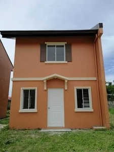 For rent Entirely New 2 bedroom with 2 Toilet and Bath House Available Now