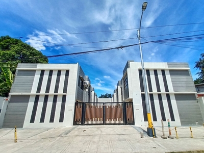 Premium Townhouse Development in QC (Ayala Terraces)