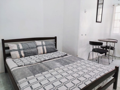 Studio Apartment in Parañaque For Rent