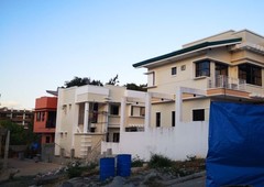 Preselling house and lot in Marikina Heights - Flood free area