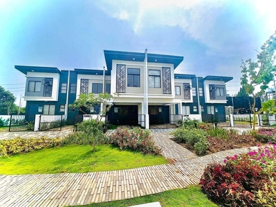 Pre-selling Quality 2 Bedrooms Townhomes in Phirst Park Homes Batulao, Nasugbu
