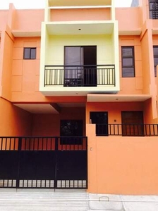 Townhouse For Sale In Parian, Calamba