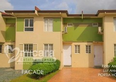 Murang Townhouse malapit sa Highway, Few RFO unts available