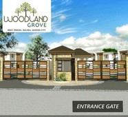 Woodland Grove: Single-attached house near Katipunan