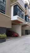 3-Storey 4 BR Townhouse in Singalong St. Manila City for Rent