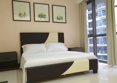 FULLY FURNISHED Mckinley Hill Studio - Viceroy 4