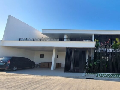 Stunning Brand new Luxury Home In Calamba Laguna