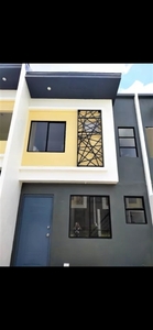 Townhouse For Rent In Tanauan, Tanza
